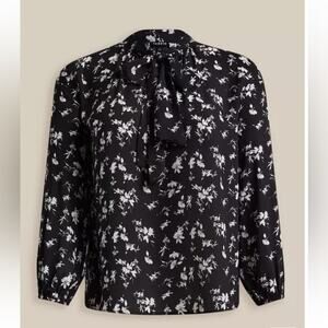 New Torrid Georgette Tie Front Cold Shoulder Blouse Women’s Size 3 Black & White